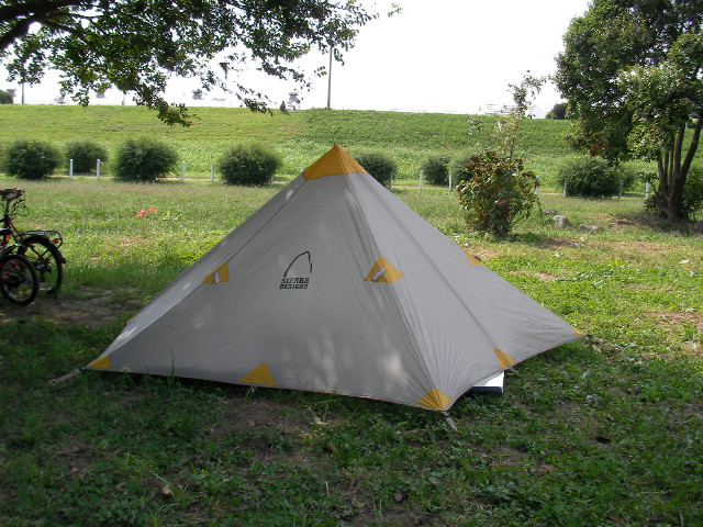 Sierra Designs Origami 2 Ultralight Tent // 初張り_f0113727_5552123.jpg