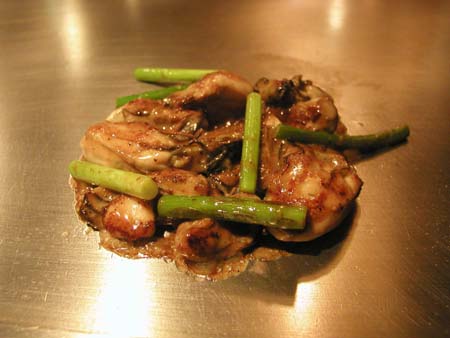 八昌の絶品・カキ焼き!_f0053279_1495896.jpg