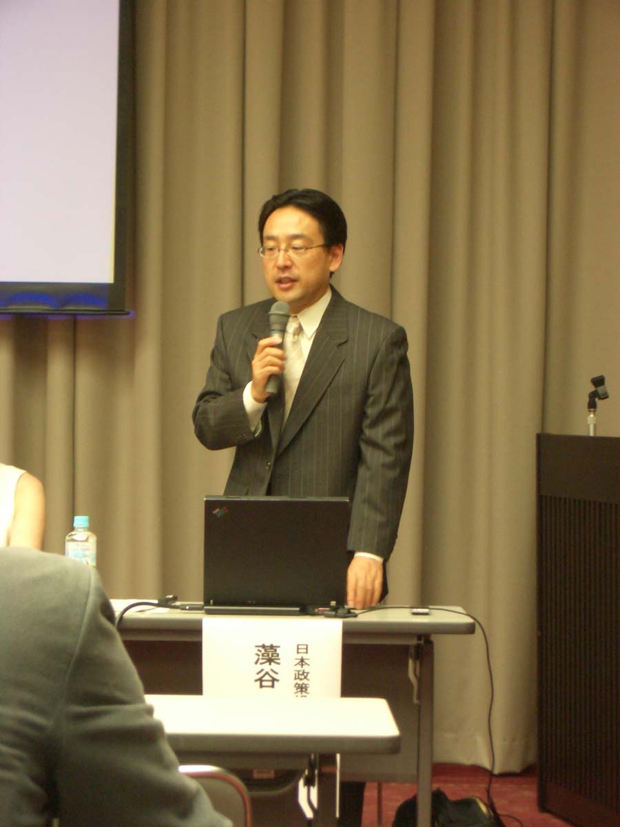 沼津の商店街とまちづくり講演会_f0141310_0163115.jpg