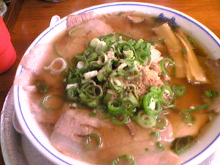 神戸ラーメン第一旭 三宮本店_f0001378_23111314.jpg