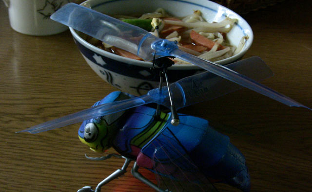 メカ虫 _d0067943_12562479.jpg