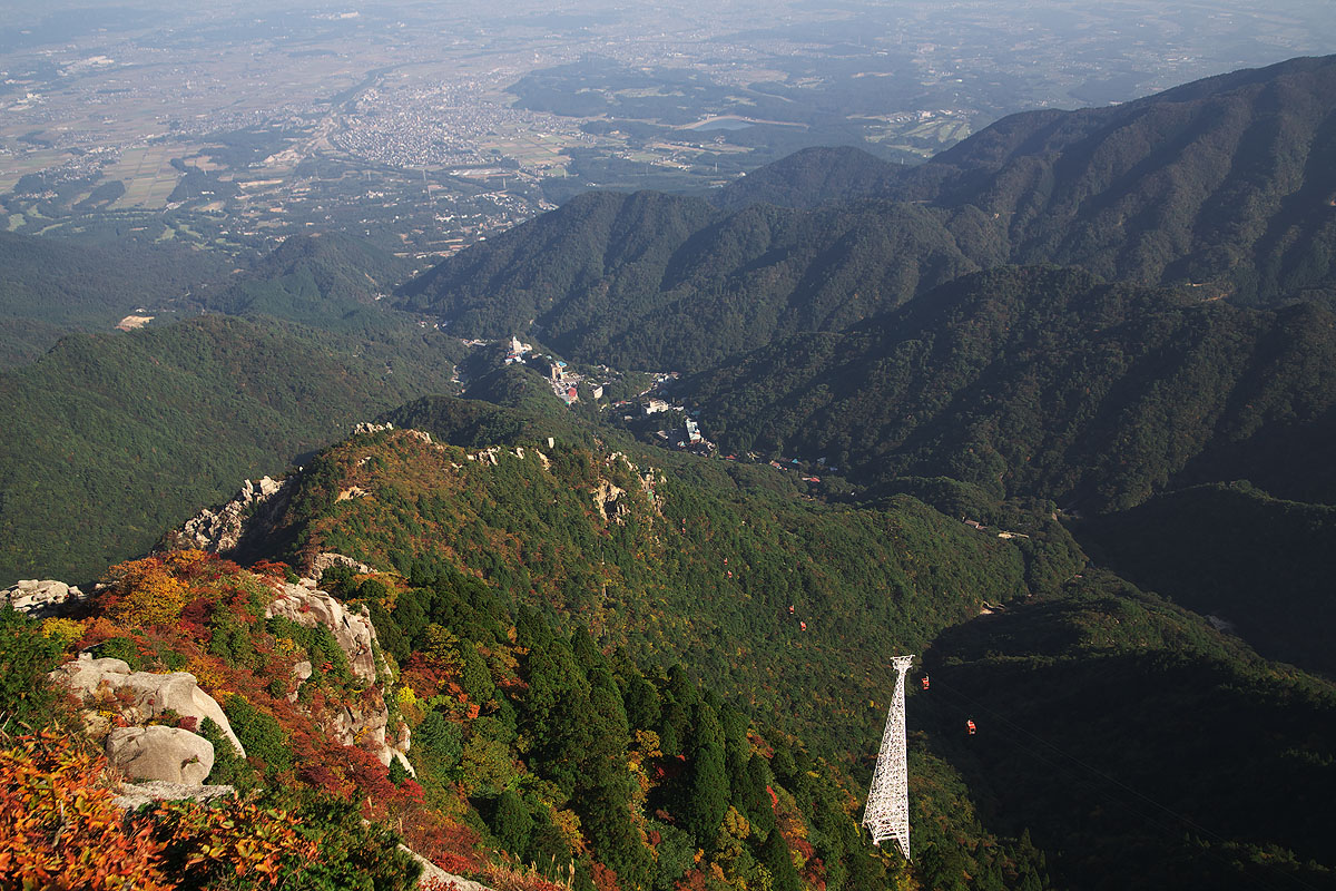 紅葉の御在所岳 湯の山温泉を写す会 びっと飴 紅葉の御在所岳 湯の山温泉を写す会 びっと飴