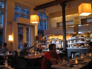 a0040554_22310.jpg