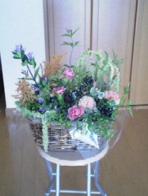 My Flower Arrangement （てらこや新聞31号 竹川のコーナーより）_c0115560_19483799.jpg