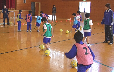 じゅんコーチ☆日記 ~植田小学校~_e0127003_0583262.jpg