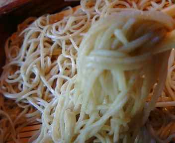 美味しいお蕎麦_b0032617_1322054.jpg