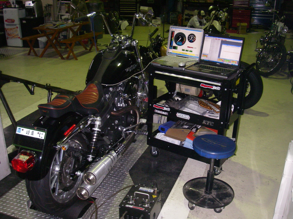 THUNDER MAX セットアップ_c0133351_1974811.jpg