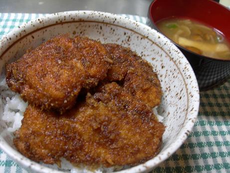 福井名物　ソースカツ丼_e0107171_5414256.jpg