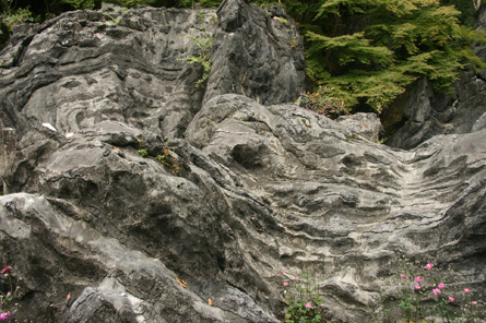 西国観音巡礼　＜第13番　石光山　石山寺＞_a0045381_22105139.jpg