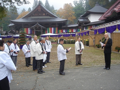 鳥居愼譽猊下「お授け」御親化大法要_b0092684_13524852.jpg