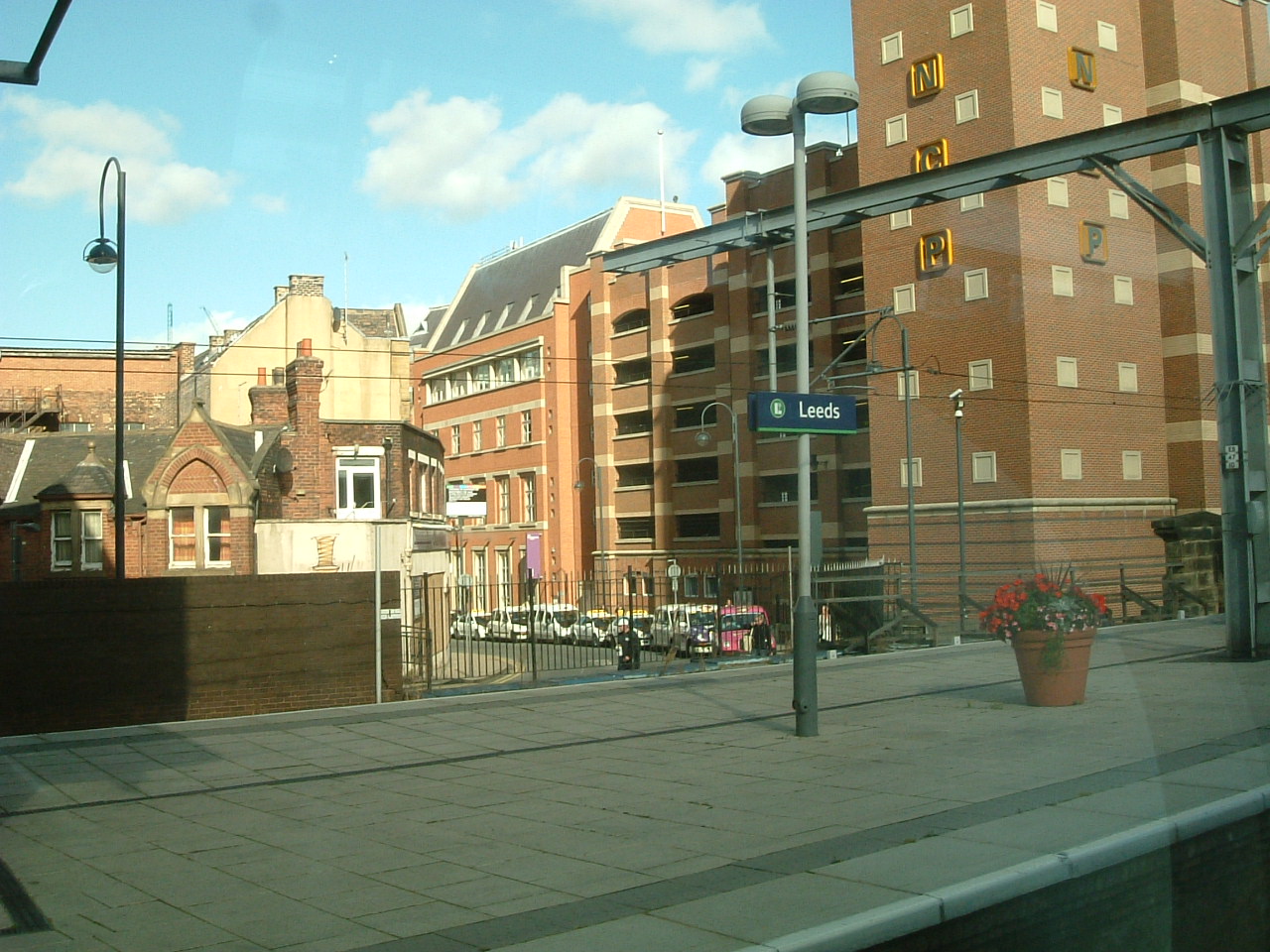 Leeds (リーズ) _f0068033_2047991.jpg