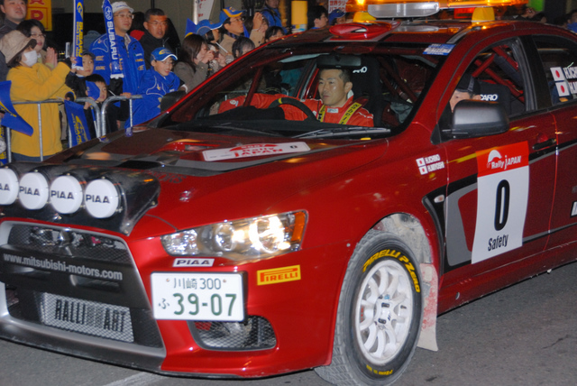 Rally Japan初日_e0045345_8512175.jpg