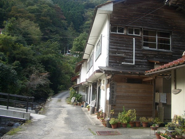 e0001907_2334243.jpg