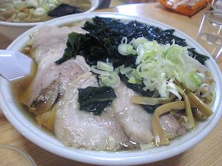 ラッキー・チャーシュー麺_b0091423_2330560.jpg