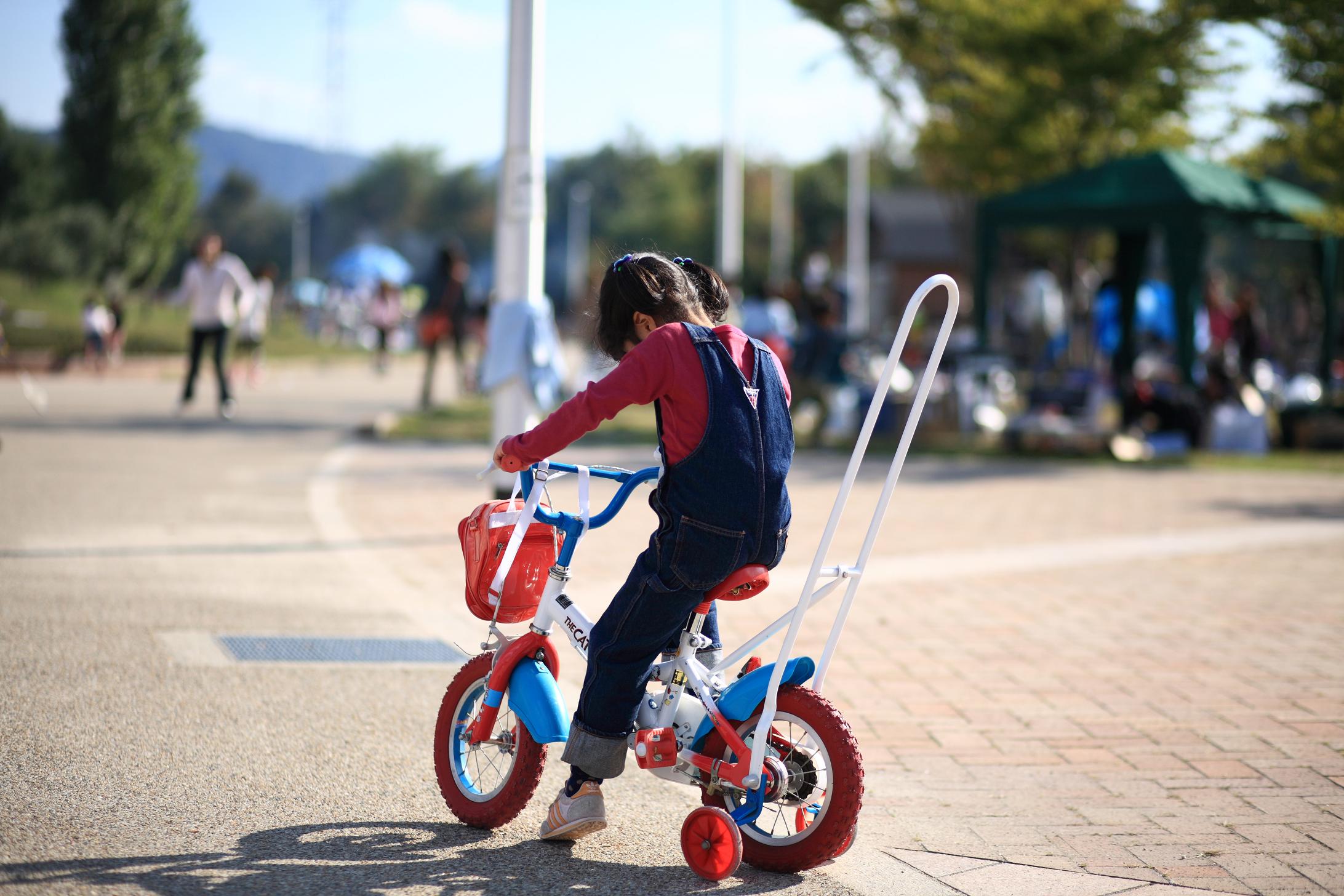 公園で自転車の練習・・・！？_f0133847_74917.jpg