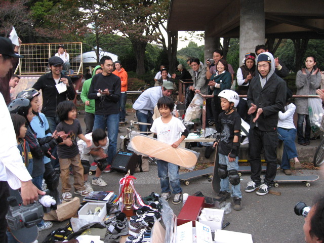 駒沢公園SKATEコンテスト「SHIGEMI CUP」_a0097901_1448838.jpg