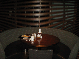d0038319_1251085.gif