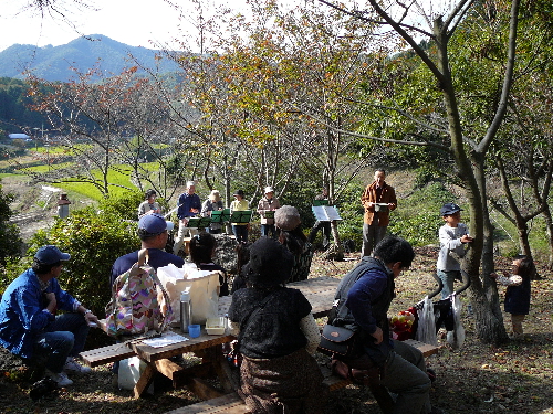 ’０７年１１月４日臨時活動報告（黒川里山まつり）_d0024426_1362695.jpg