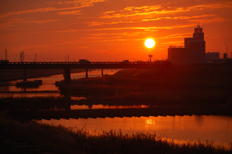 四丁目の夕日_d0076530_23214115.jpg