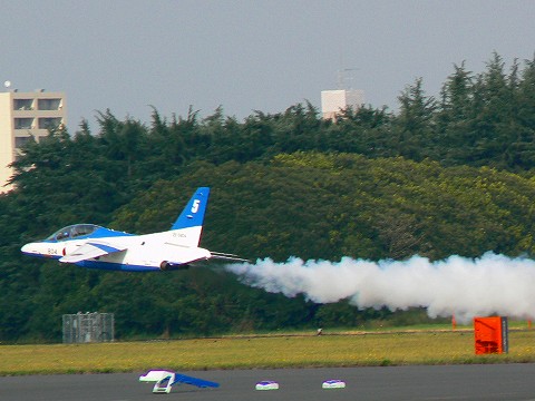 入間基地航空祭2007 ブルーインパルス発進_d0010073_23571183.jpg