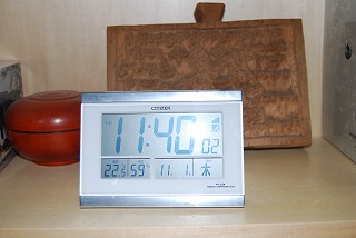 家にある時計について考えてみた_c0124100_1655712.jpg