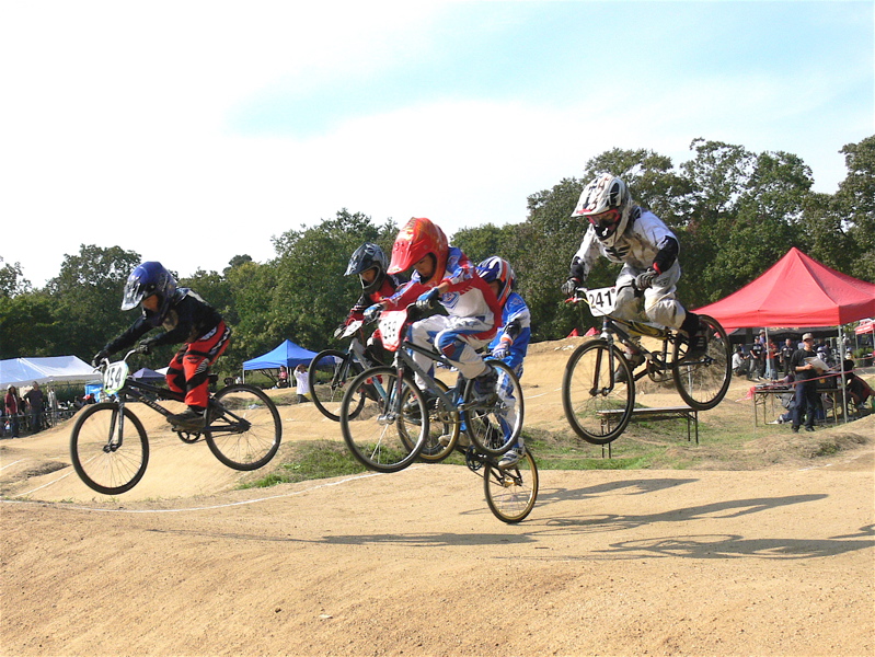 2007JBMXF全日本BMX選手権大会IN大泉緑地VOL9年齢別クラス予選第3ヒートの画像垂れ流し_b0065730_22535037.jpg