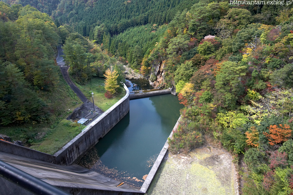 岡山県 津山市 黒木ダム_f0091955_21523393.jpg