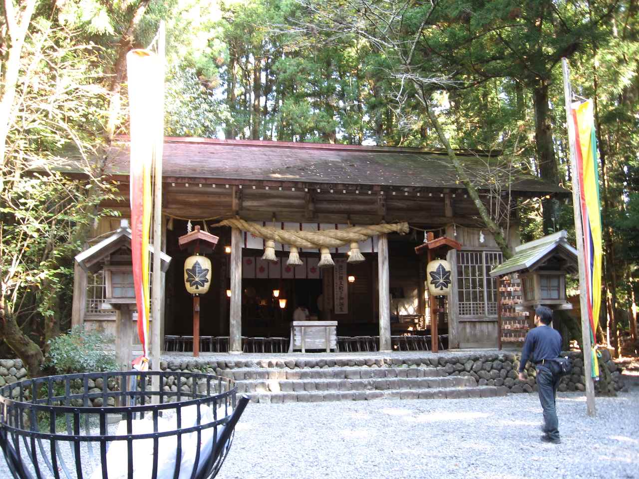 秋葉神社参拝_d0100069_15254962.jpg