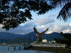 b0056570_08125.jpg