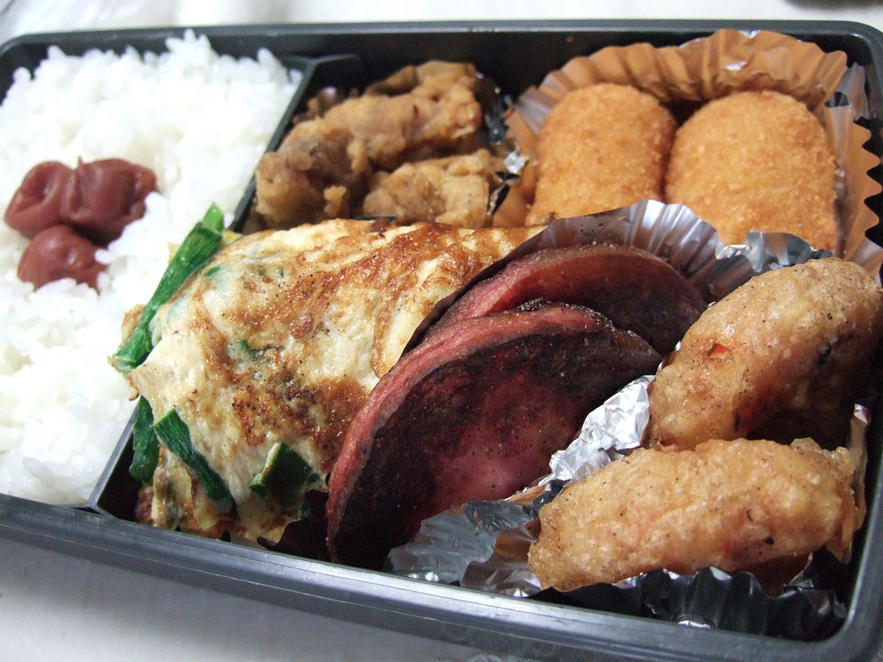 今日のお弁当　１１月７日(水曜日)_f0151298_11301057.jpg