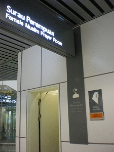 b0056570_0371876.jpg