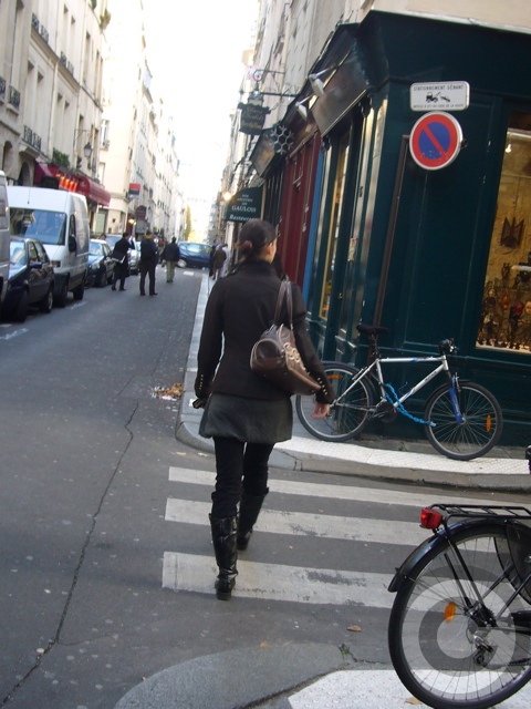 a0008105_12814.jpg