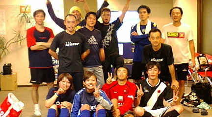 全力FUTSAL!! 日本FUTSAL界のツワモノと!_b0032617_1383632.jpg