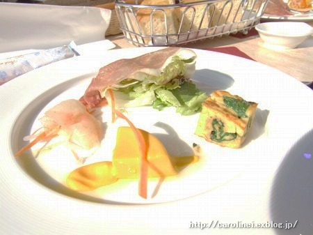 lalaでランチ_d0025294_15133100.jpg