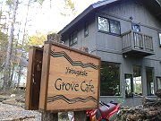 GROVE CAFEでランチ_f0019247_20455893.jpg