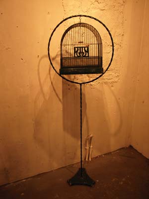 bird cage_c0143989_19295076.jpg