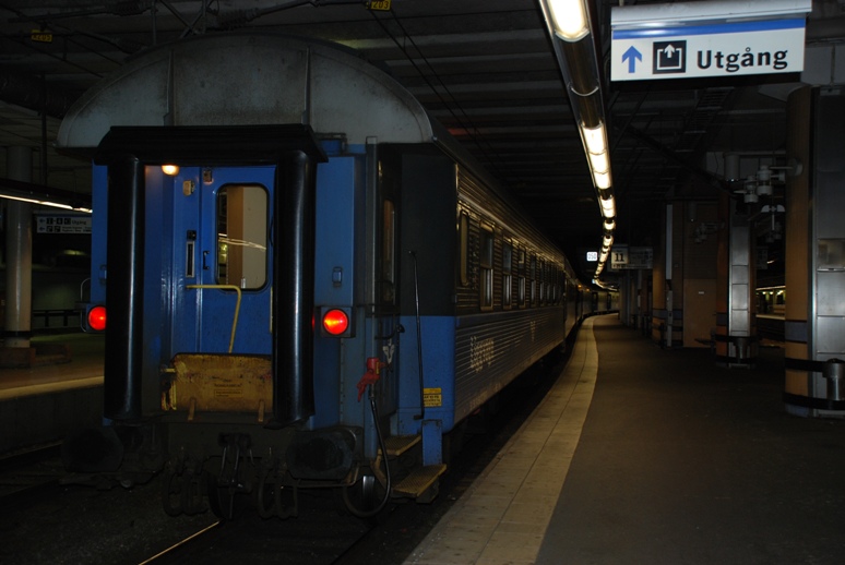 スウェーデン国鉄　栄光の夜行１列車でデンマークへ_f0154935_0195375.jpg