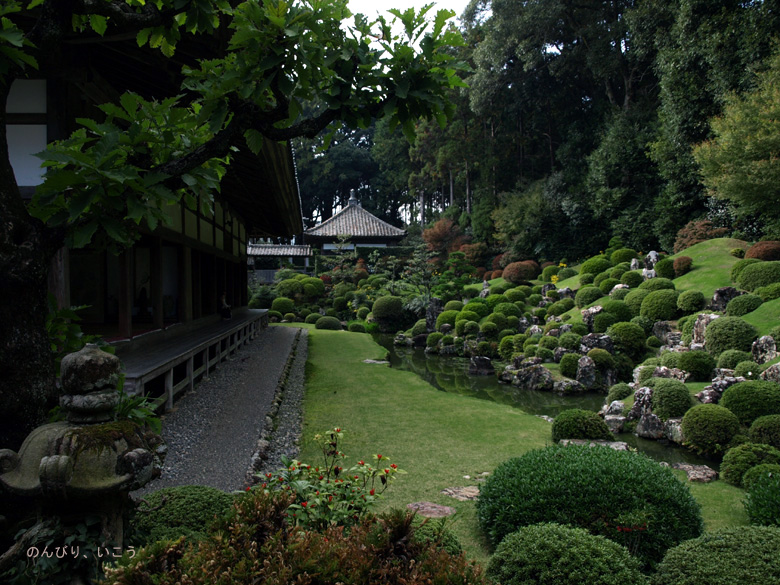 龍潭寺　（庭園）_a0078765_22104659.jpg