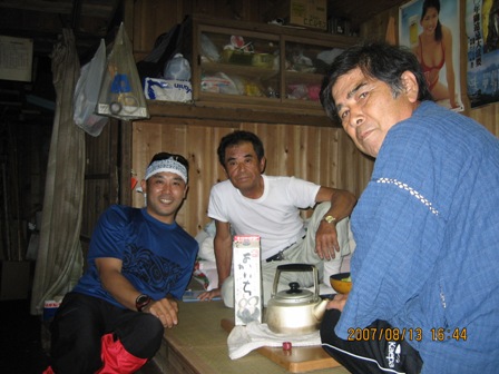 大峯奥駈道北部縦走1日目(2007.8.13)近鉄吉野駅~山上ガ岳(竜泉寺)_c0147398_1462442.jpg