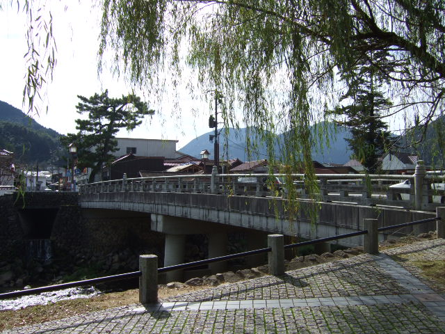 e0009760_813666.jpg