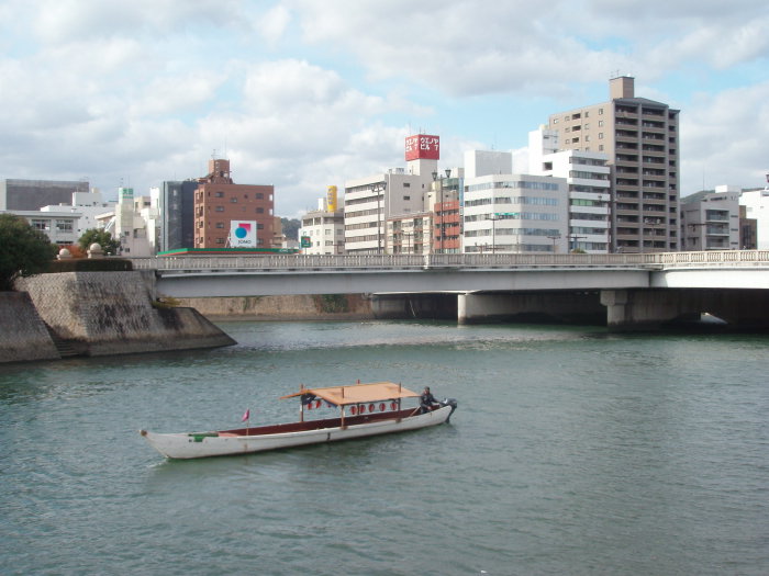 平和公園周辺風景_c0116915_2219928.jpg