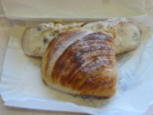 f0135721_0391115.jpg