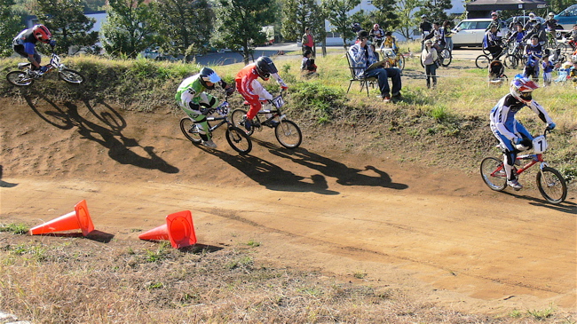 2007緑山１１月定期戦VOL5BMXエキスパートクラス予選画像垂れ流し_b0065730_21165187.jpg