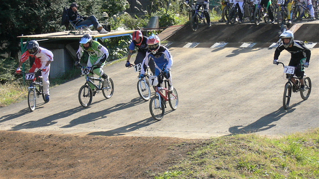 2007緑山１１月定期戦VOL5BMXエキスパートクラス予選画像垂れ流し_b0065730_21175382.jpg