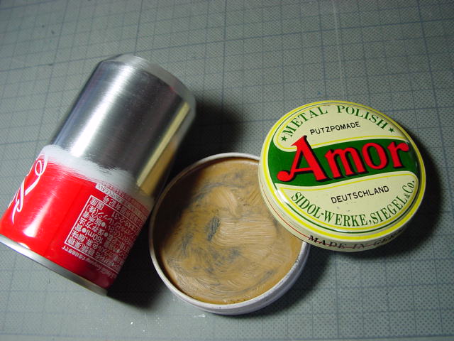 アルコールストーブを磨こう // 缶の塗膜研磨_f0113727_59586.jpg