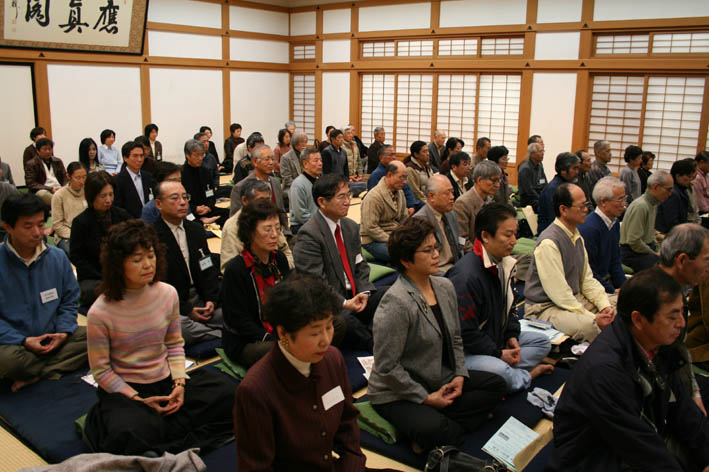 “地域デビュー”へのお誘い第４弾・詳報①お経、坐禅、法話_c0014967_12205169.jpg