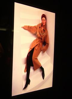 「coats! MaxMara, 55 Years of Italian Fashion」_d0057240_2057223.jpg