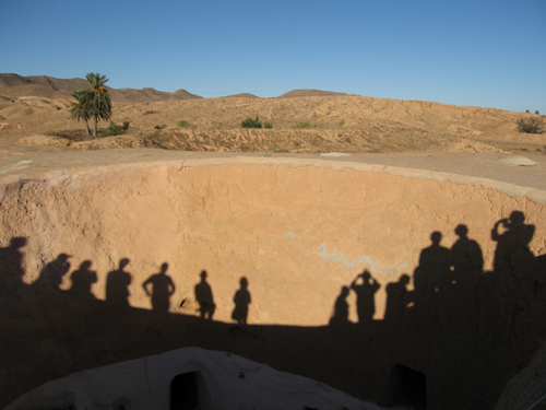 ベルベル人の穴居住宅 マトマタ チュニジア 大内山雑記帳