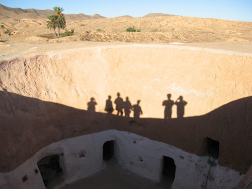 ベルベル人の穴居住宅 マトマタ チュニジア 大内山雑記帳