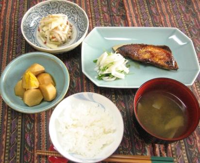 11/25(日)ぶりの鍋照り焼きと里芋煮っこがし_d0031682_14225676.jpg